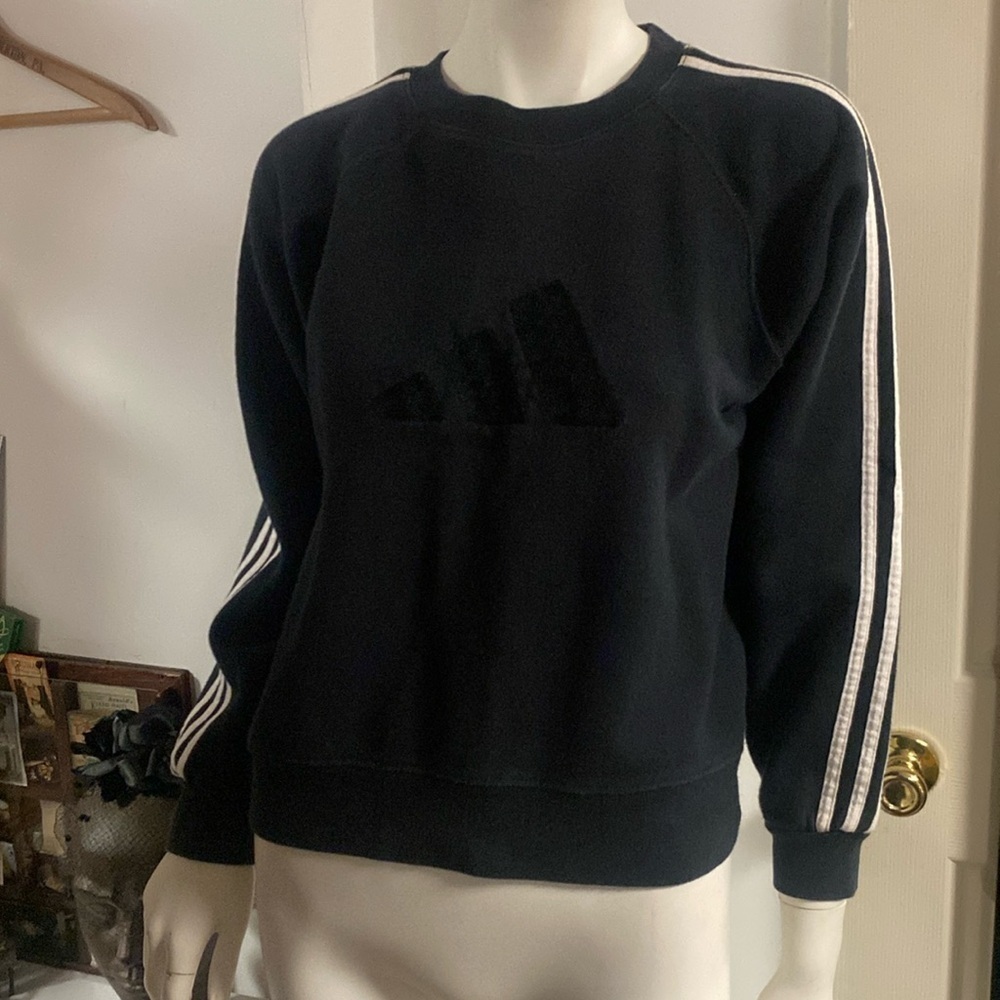 Adidas black and white vintage sweater size small